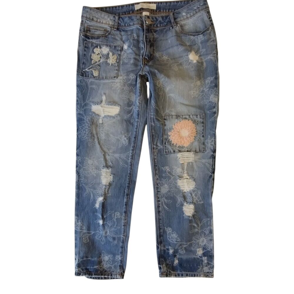 EST 1946 DENIM Relaxed Distressed Embroidery Mid Rise Tapered Leg